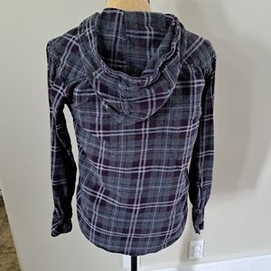 Aritzia TNA Flannel Shirt